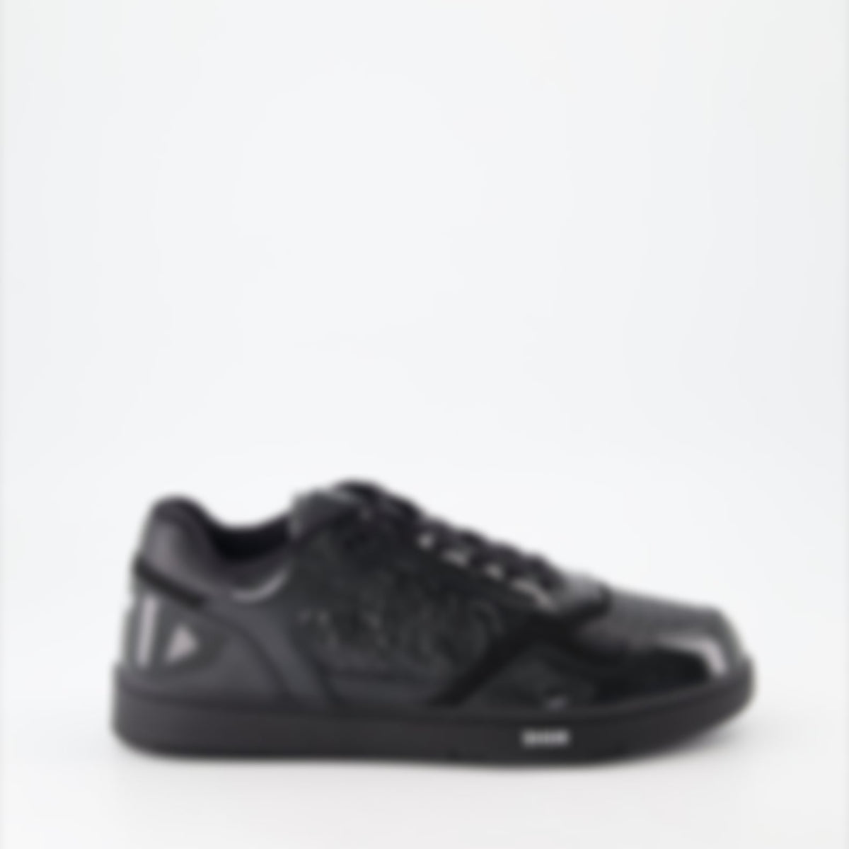 B27 sneakers