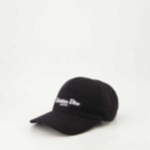 Cou<tc>tu</tc>re denim cap