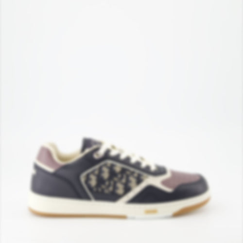 B27 sneakers