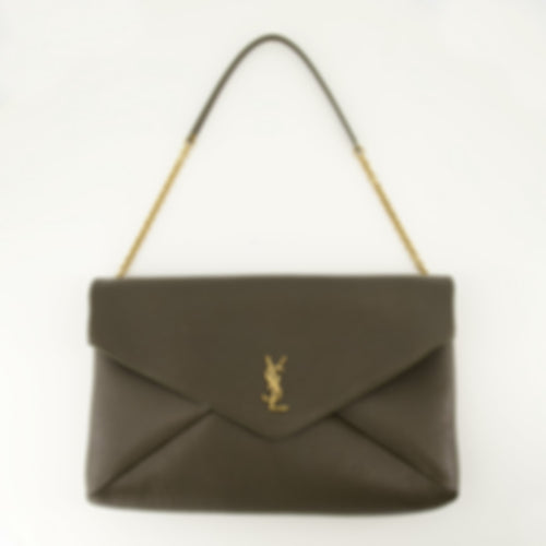 Cassandre XXL Clutch
