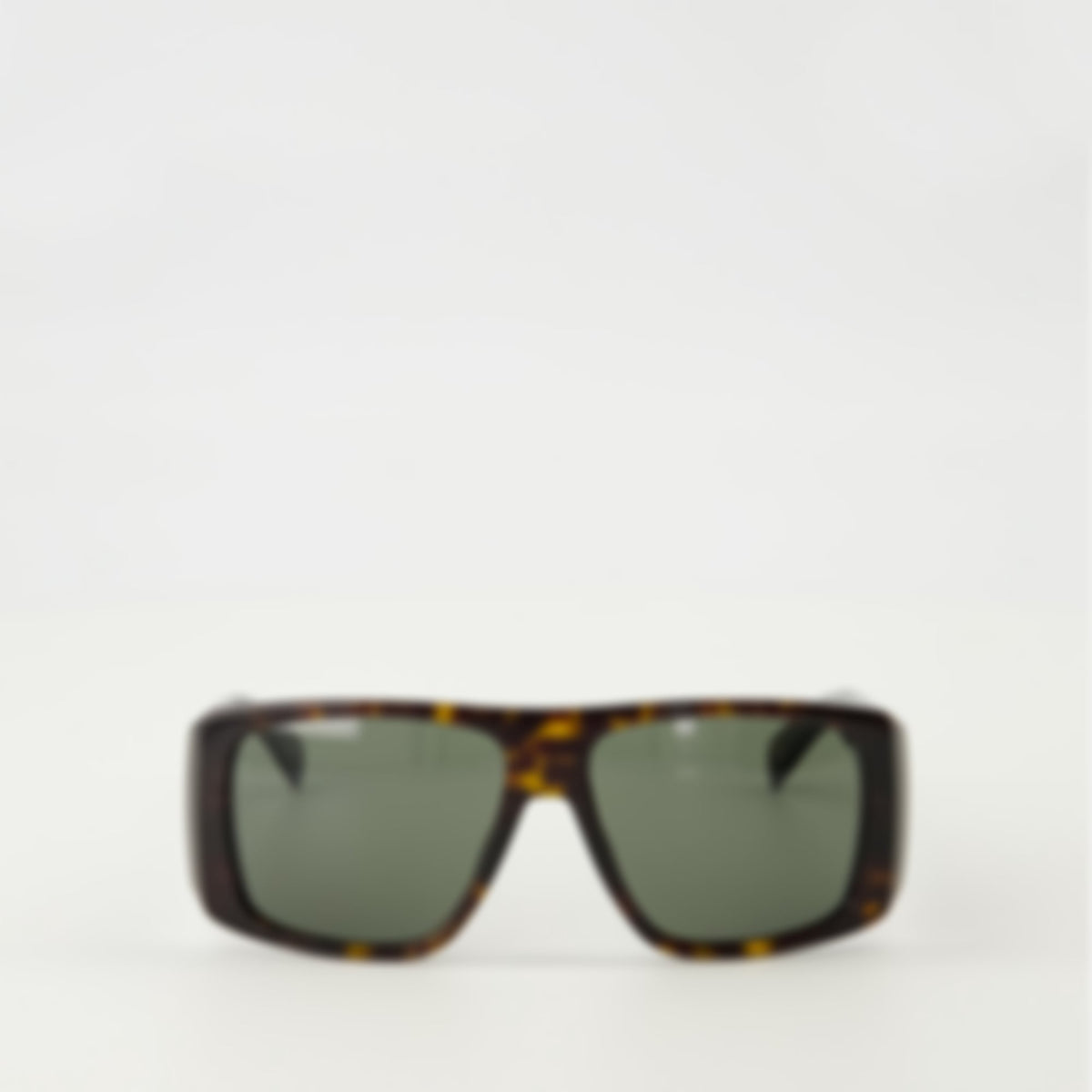 SL 832 Sunglasses