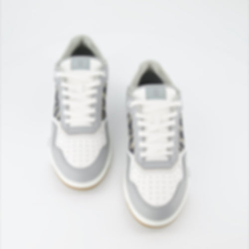 B27 Sneakers