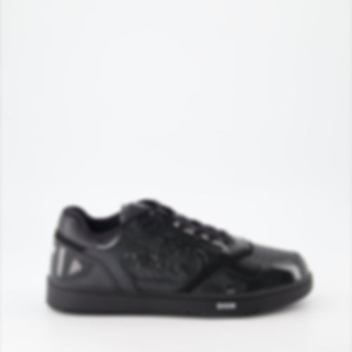 B27 sneakers