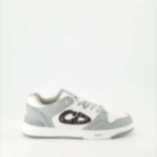 B57 Sneakers